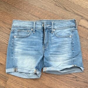 American Eagle Outfitters Light Wash Denim Roll-Hem Shorts